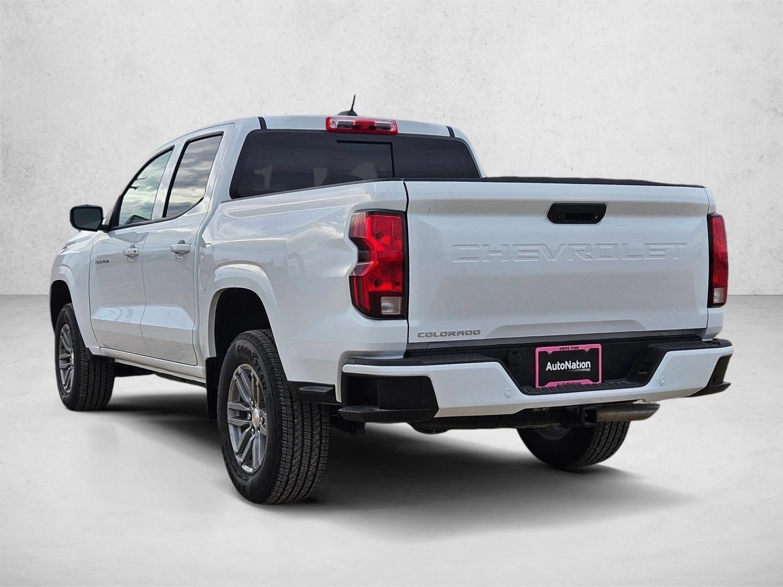 2025 Chevrolet Colorado WT/LT