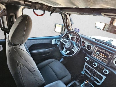 2018 Jeep Wrangler Unlimited Sahara 4x4