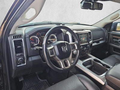 2018 RAM 1500 Laramie Crew Cab 4x4 5'7" Box
