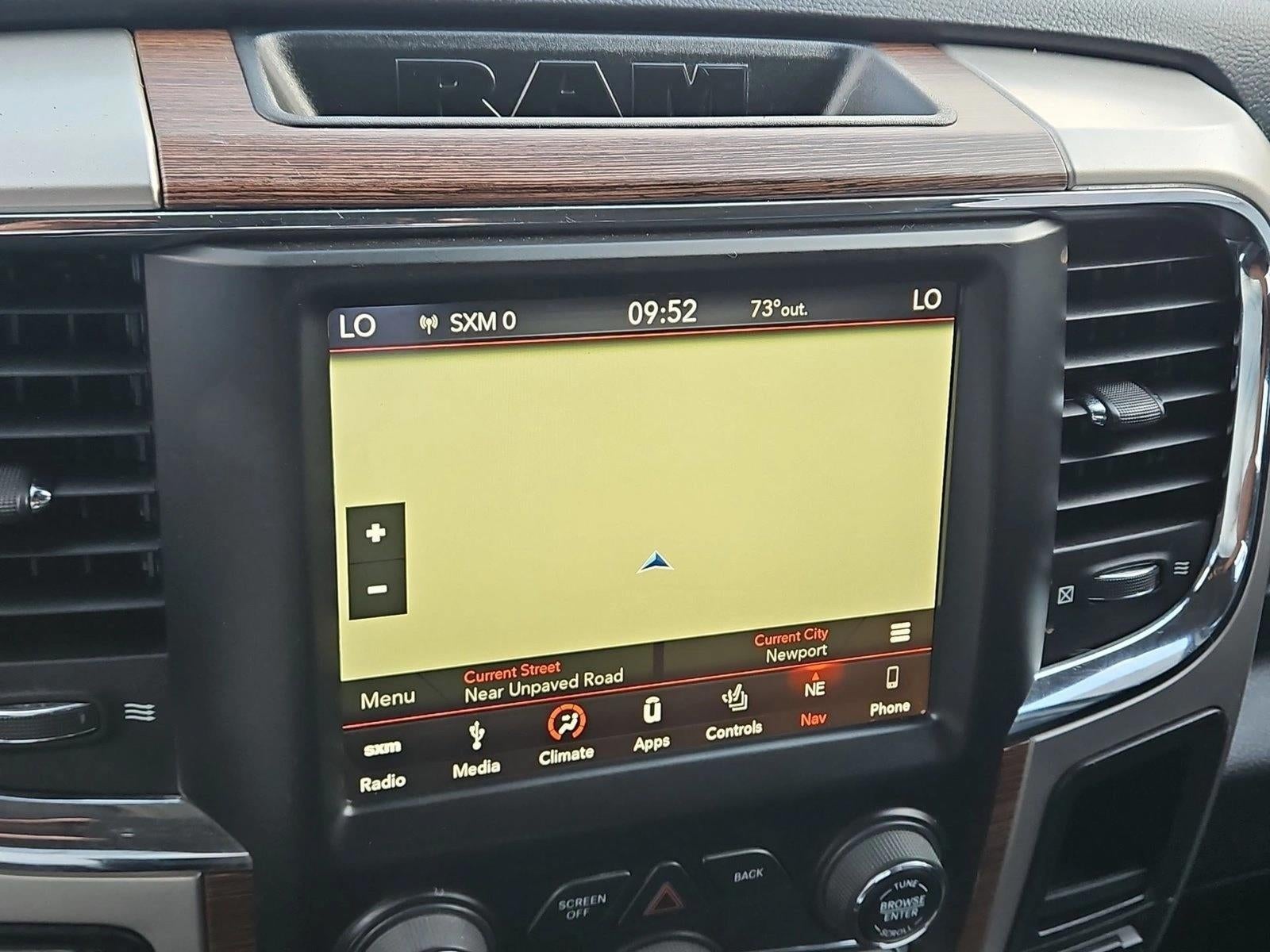 2018 RAM 1500 Laramie Crew Cab 4x4 5'7" Box