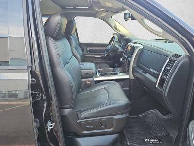 2018 RAM 1500 Laramie Crew Cab 4x4 5'7" Box