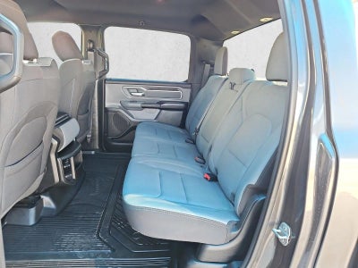 2022 RAM 1500 Big Horn Crew Cab 4x4 5'7" Box
