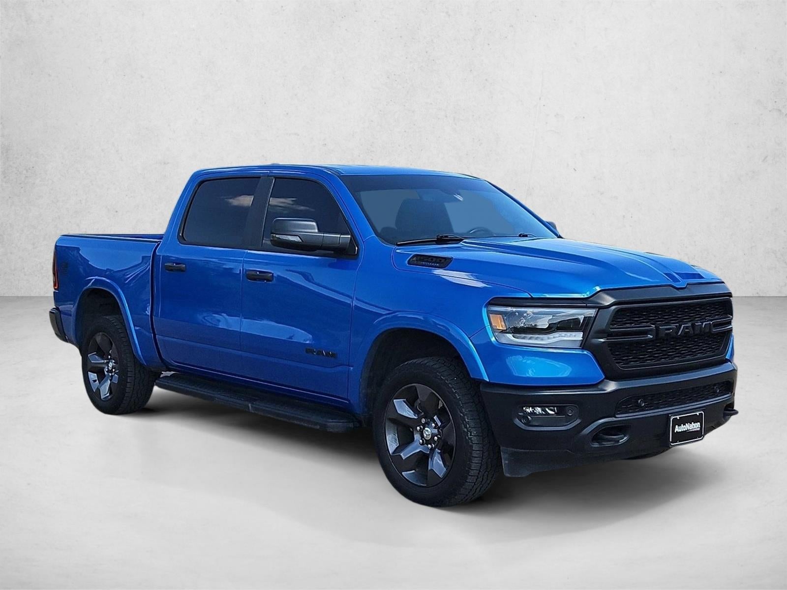 2023 RAM 1500 Big Horn Crew Cab 4x4 5'7" Box