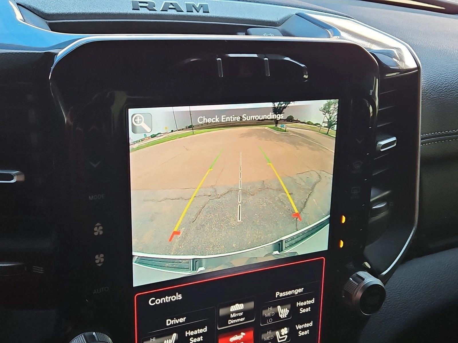 2021 RAM 1500 Laramie Crew Cab 4x4 5'7" Box
