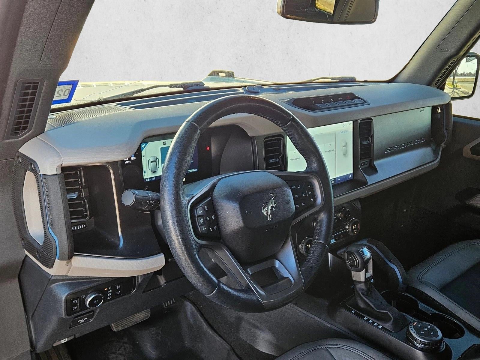 2023 Ford Bronco Base