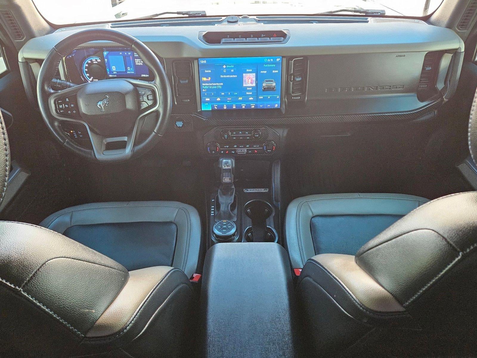 2023 Ford Bronco Base