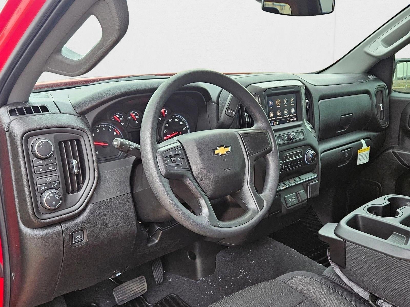 2025 Chevrolet Silverado 1500 Custom