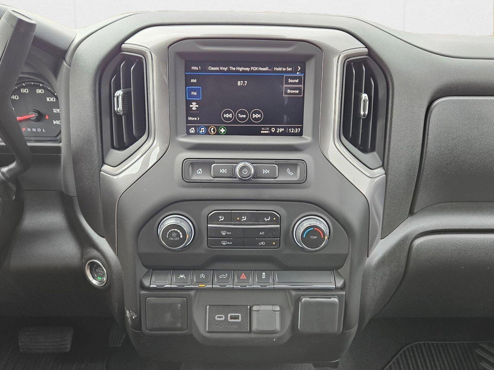 2025 Chevrolet Silverado 1500 Custom