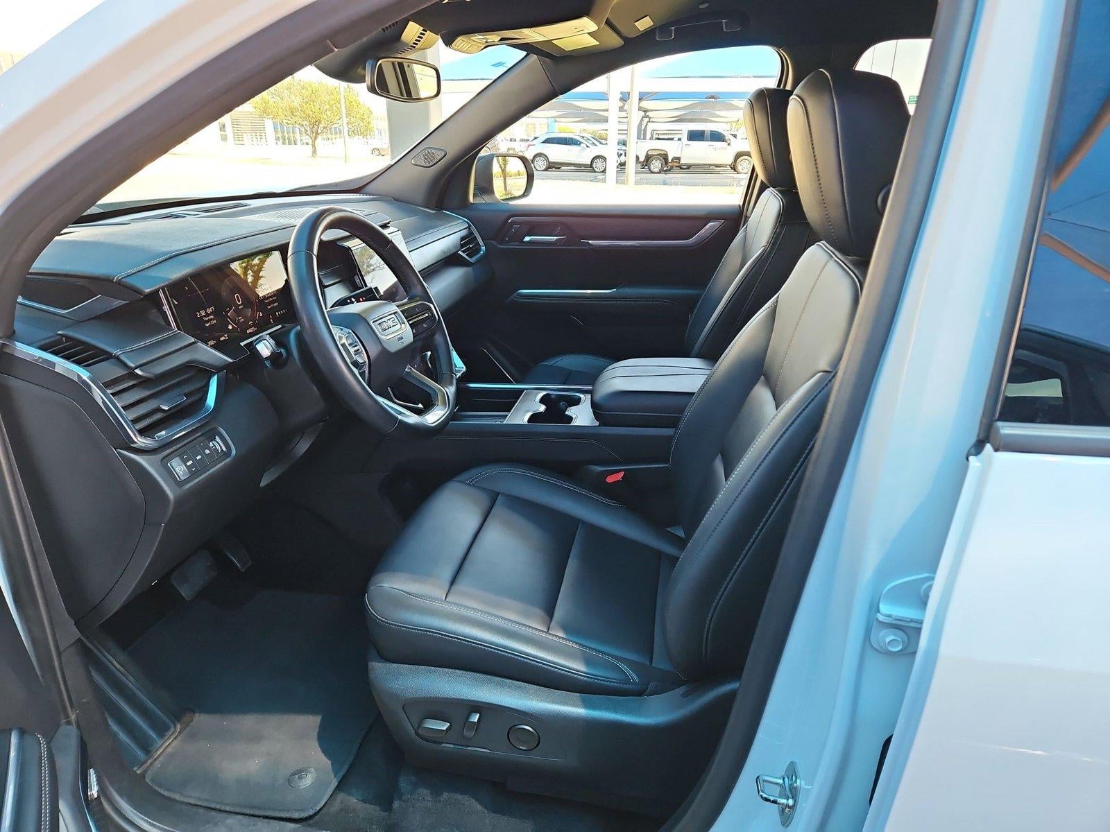 2024 GMC Acadia Elevation