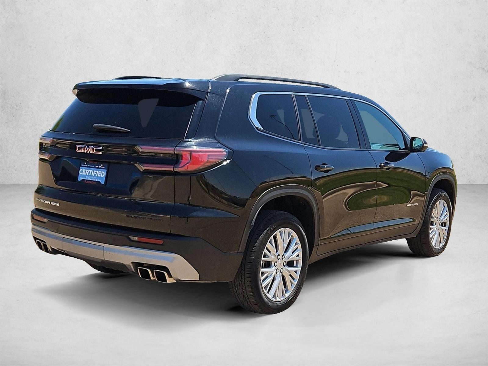 2024 GMC Acadia Elevation