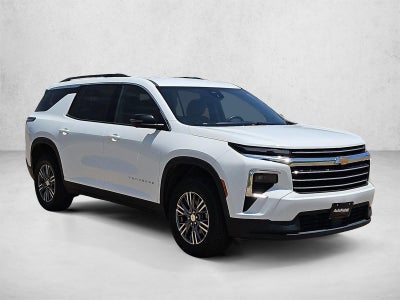 2024 Chevrolet Traverse LT