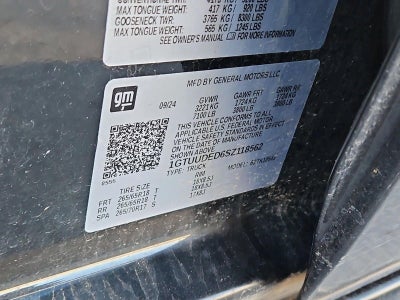 2025 GMC Sierra 1500 SLT