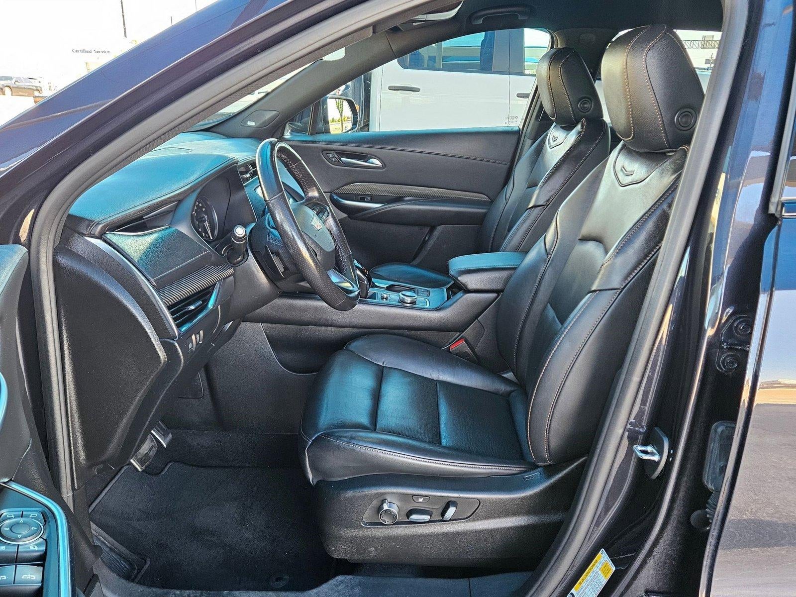 2023 Cadillac XT4 Sport