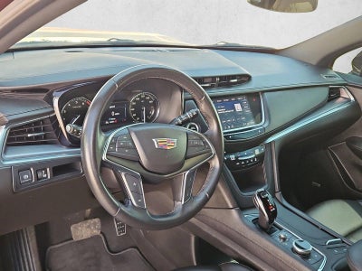 2022 Cadillac XT5 Luxury