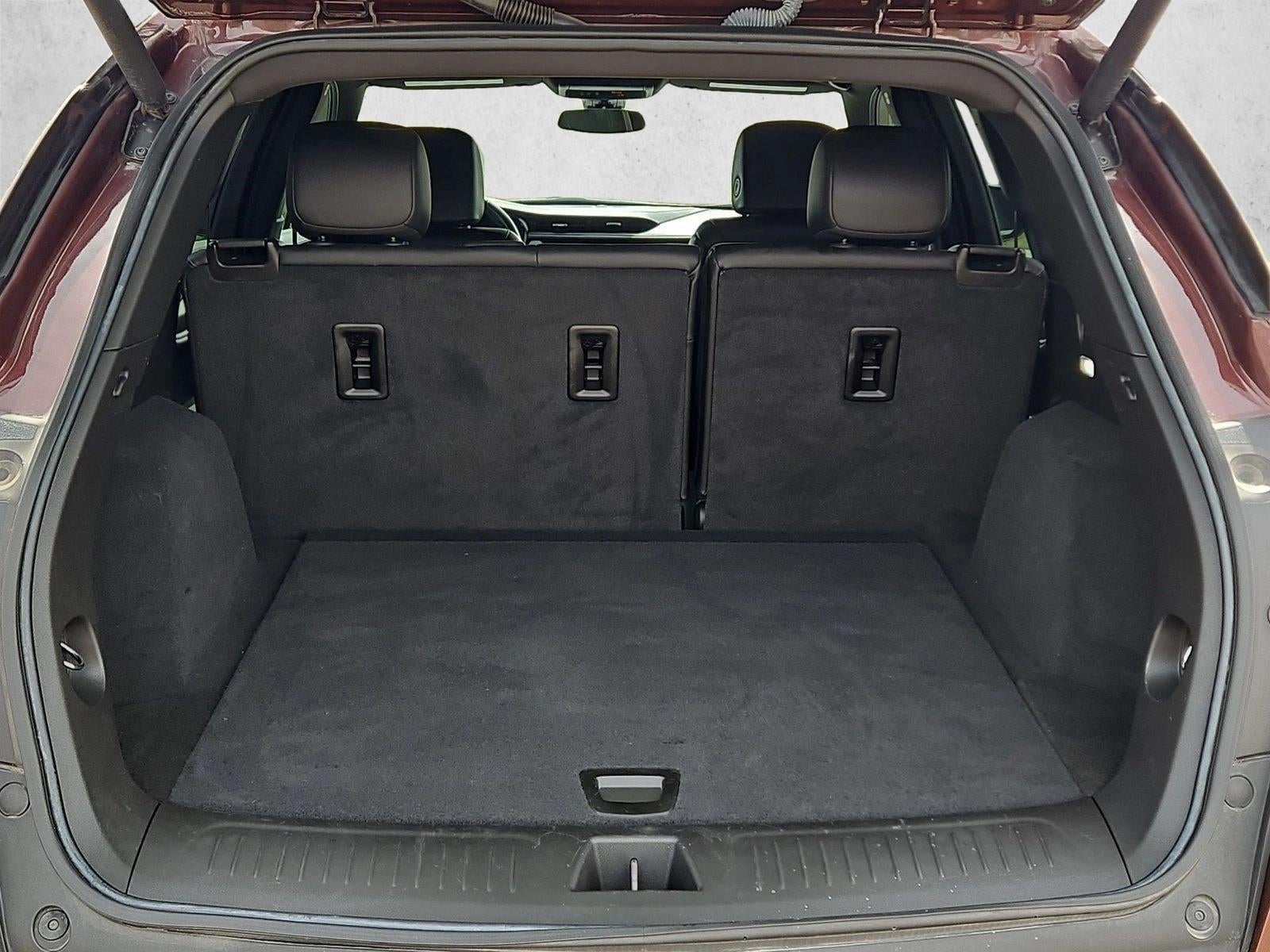 2022 Cadillac XT5 Luxury