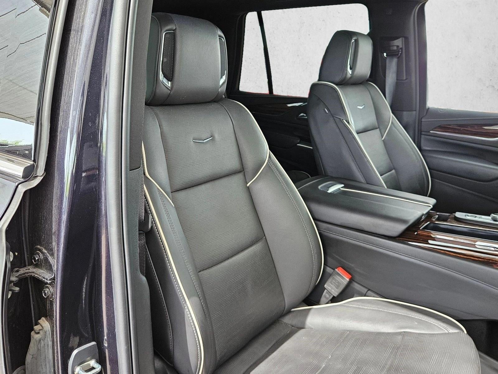 2023 Cadillac Escalade 4WD Premium Luxury