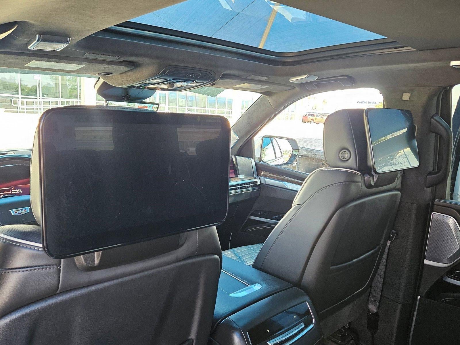 2025 Cadillac Escalade Sport Platinum