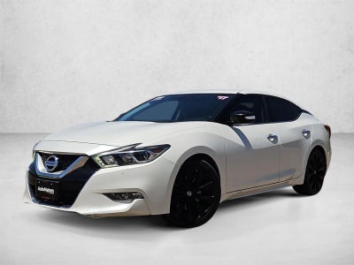 2017 Nissan Maxima SR