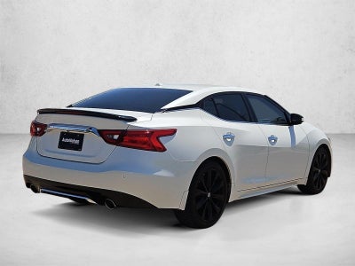 2017 Nissan Maxima SR