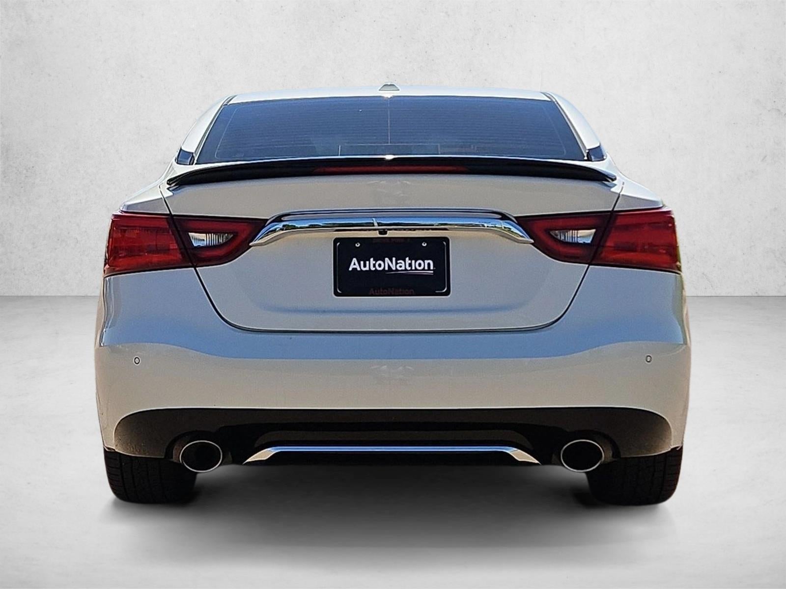 2017 Nissan Maxima SR
