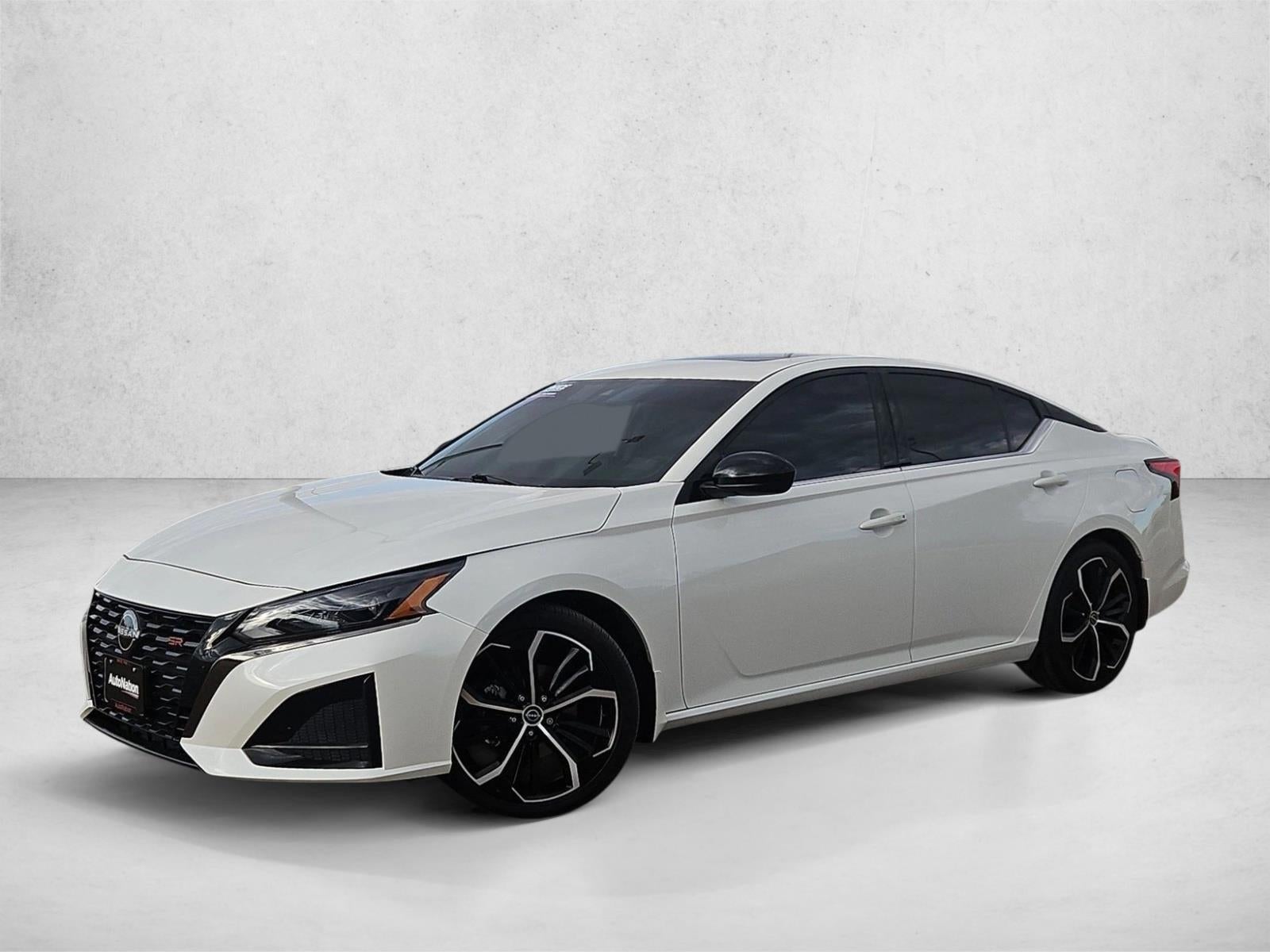 2024 Nissan Altima SR FWD
