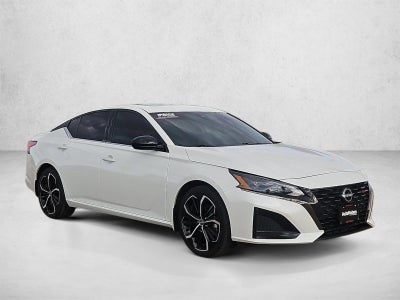 2024 Nissan Altima SR FWD