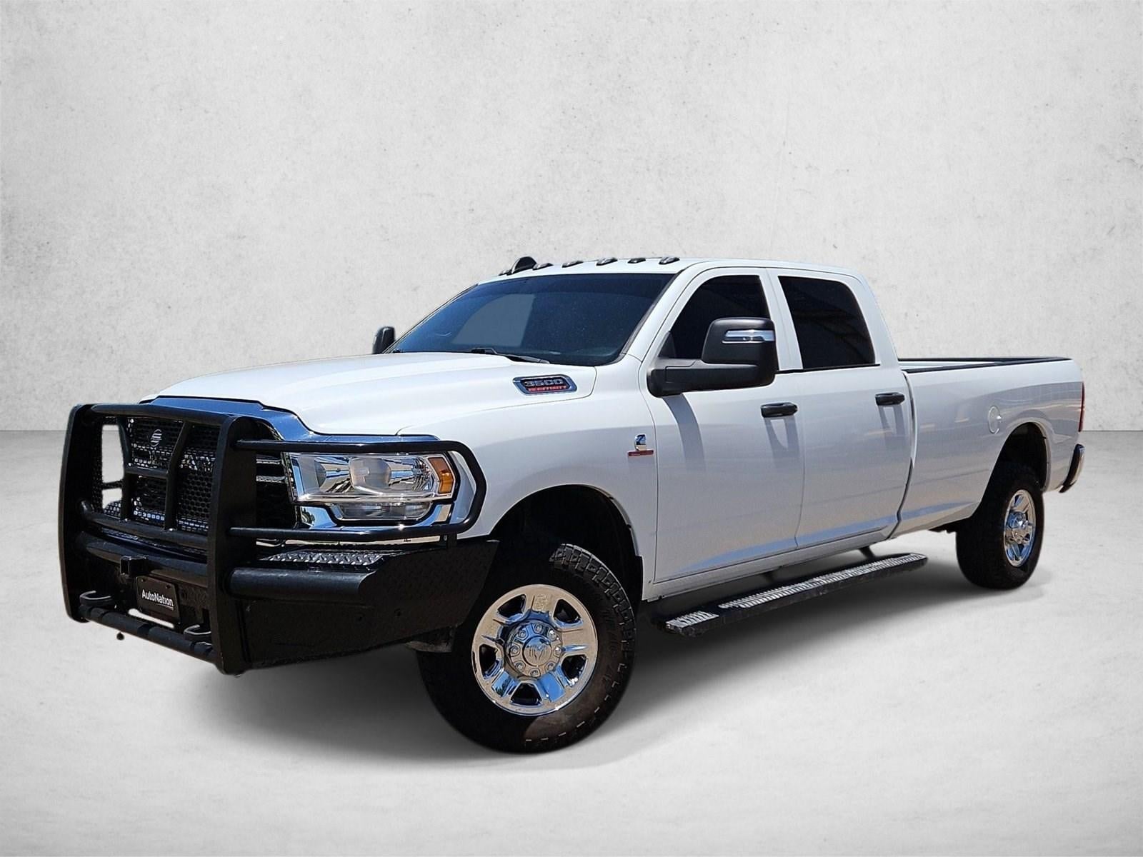 2024 RAM 3500 Tradesman Crew Cab 4x4 8' Box