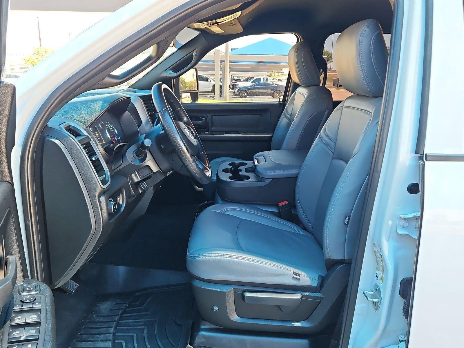 2024 RAM 3500 Tradesman Crew Cab 4x4 8' Box