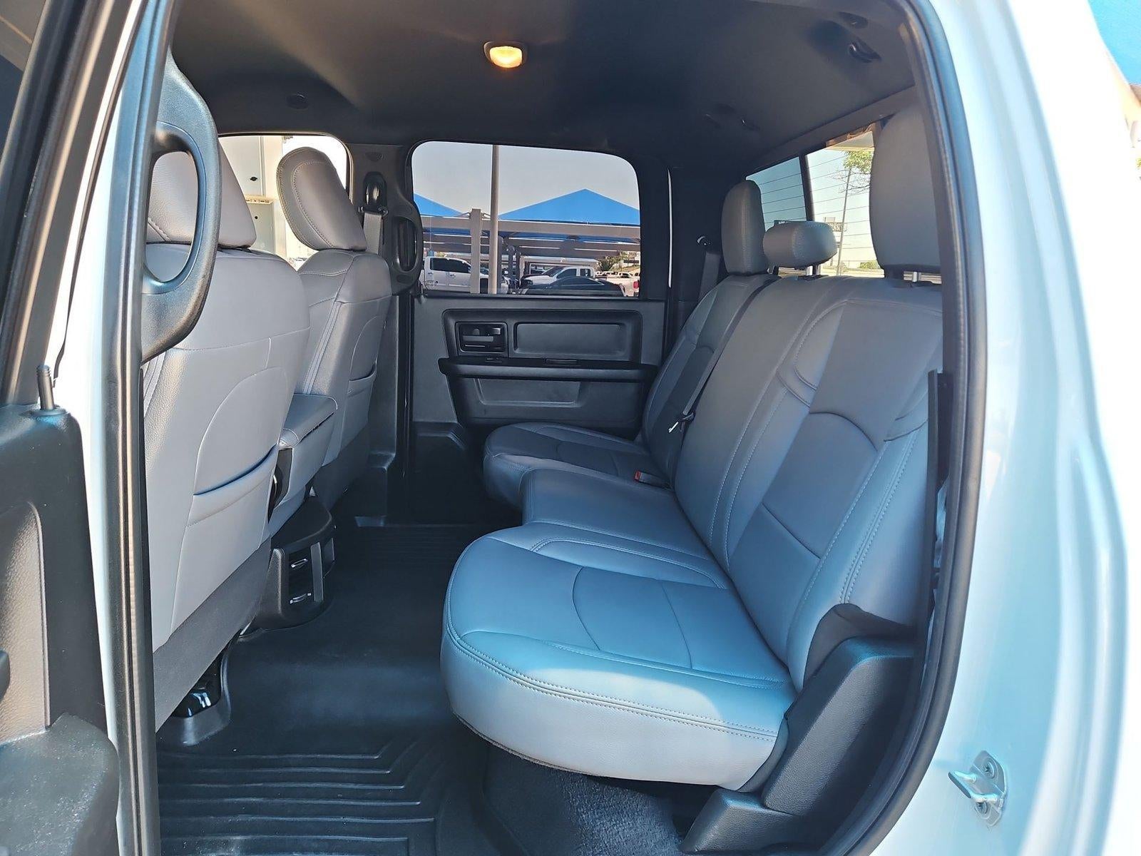 2024 RAM 3500 Tradesman Crew Cab 4x4 8' Box