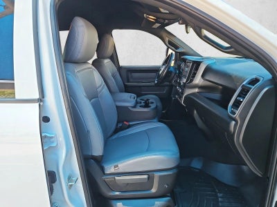2024 RAM 3500 Tradesman Crew Cab 4x4 8' Box