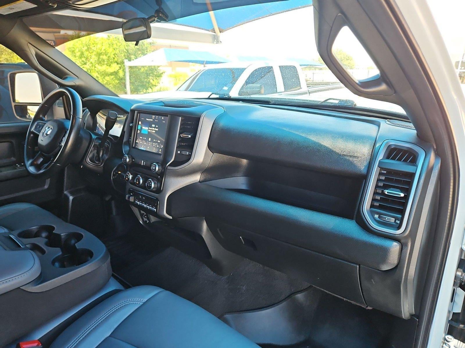 2024 RAM 3500 Tradesman Crew Cab 4x4 8' Box