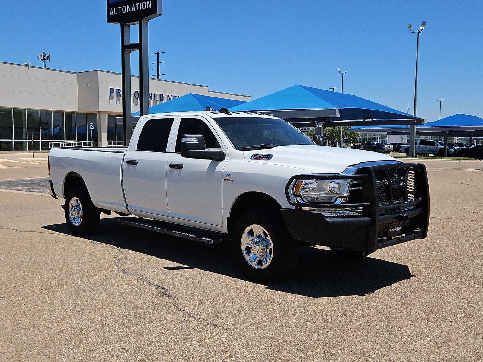 2024 RAM 3500 Tradesman Crew Cab 4x4 8' Box