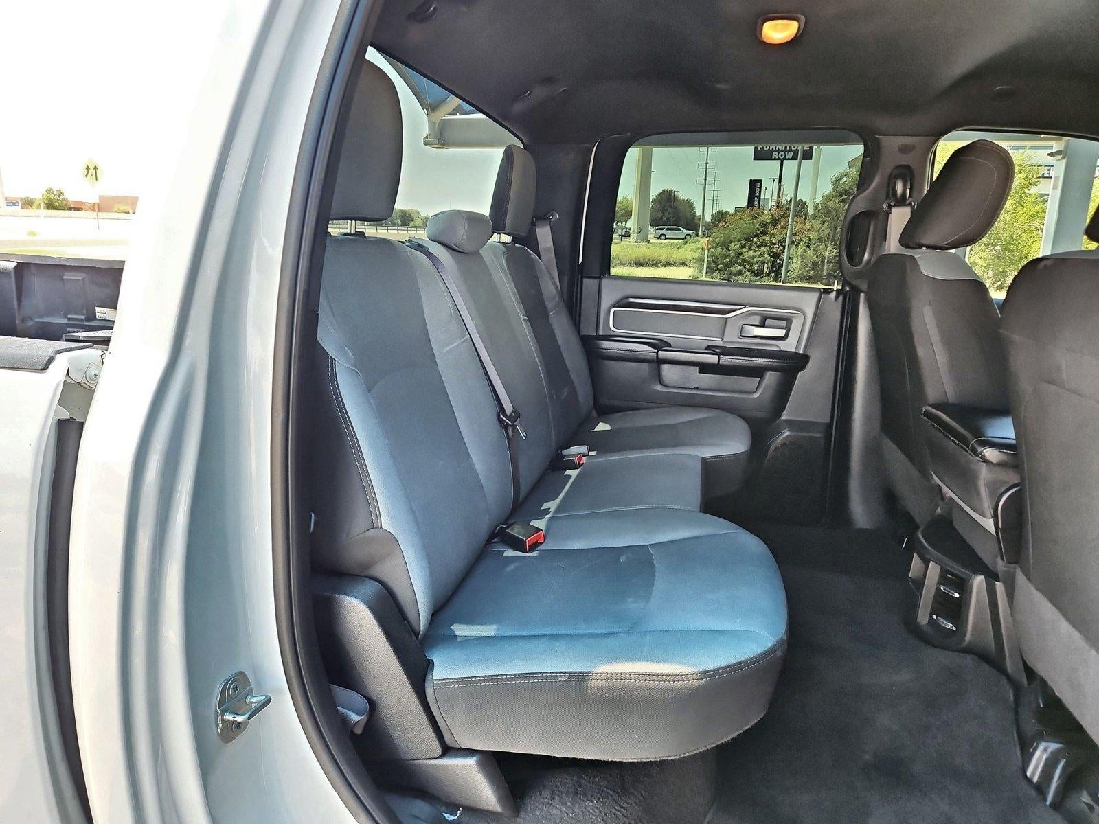 2022 RAM 2500 Big Horn Crew Cab 4x4 6'4" Box