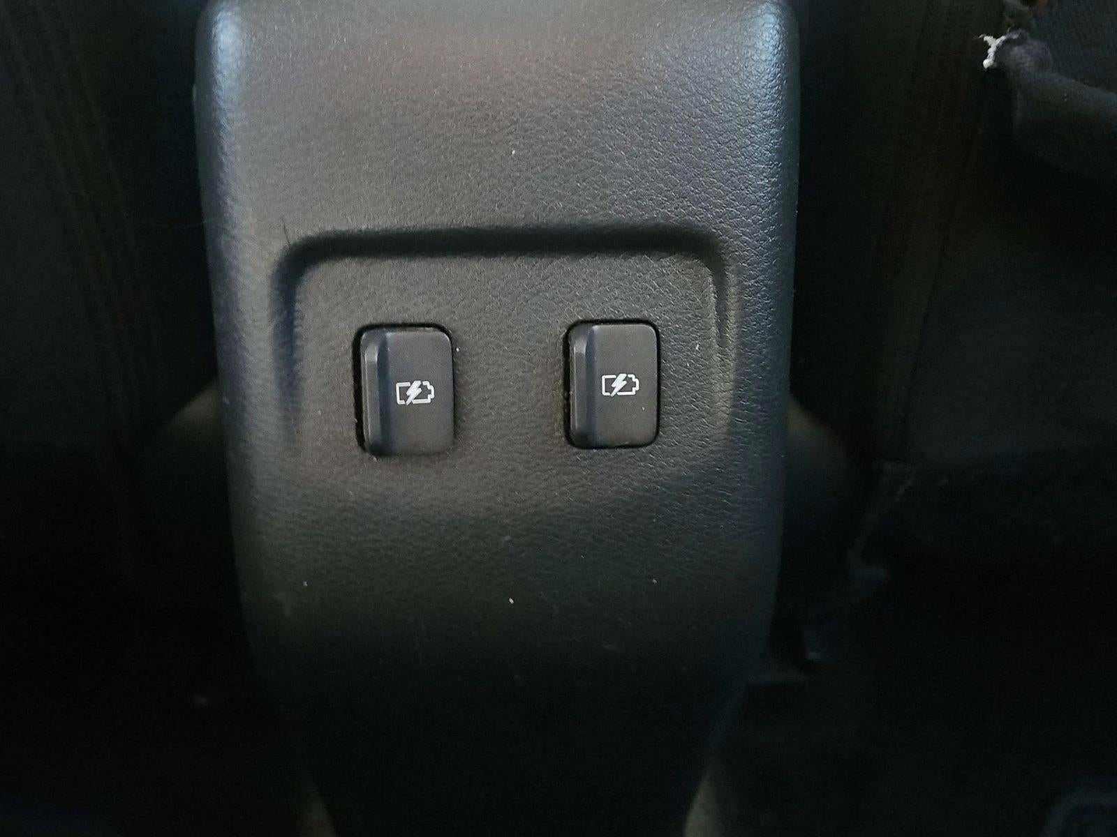 2022 Nissan Kicks SR Xtronic CVT