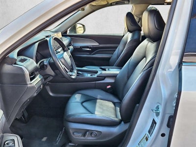 2025 Toyota Grand Highlander XLE