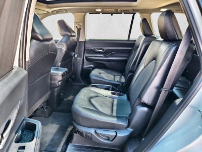 2025 Toyota Grand Highlander XLE