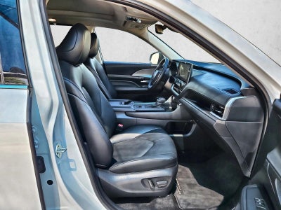 2025 Toyota Grand Highlander XLE