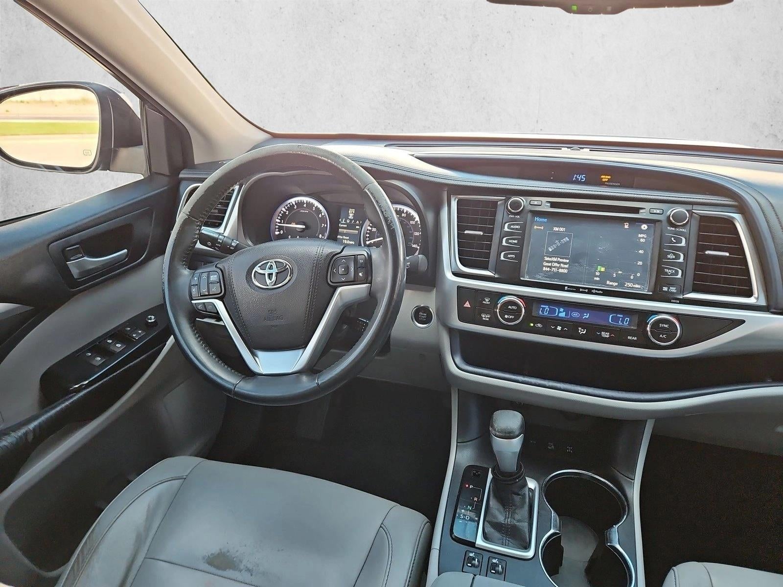 2016 Toyota Highlander XLE