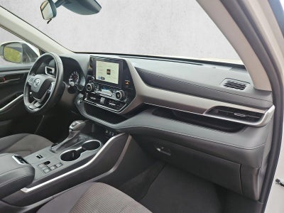 2025 Toyota Highlander LE