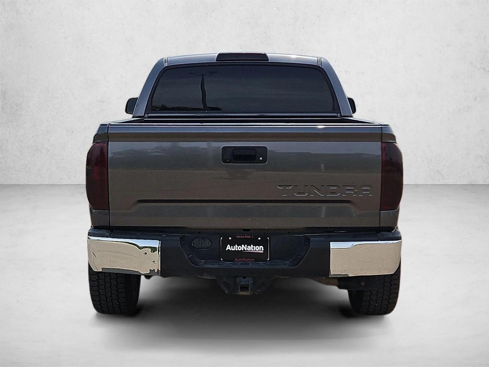 2014 Toyota Tundra SR5 5.7L V8