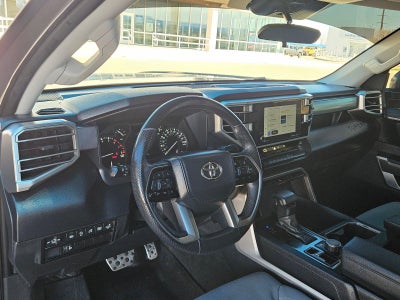 2022 Toyota Tundra 4WD SR5