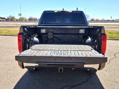 2022 Toyota Tundra 4WD SR5
