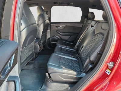 2022 Audi SQ7 Premium Plus