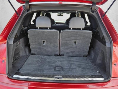 2022 Audi SQ7 Premium Plus