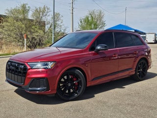 2022 Audi SQ7 Premium Plus