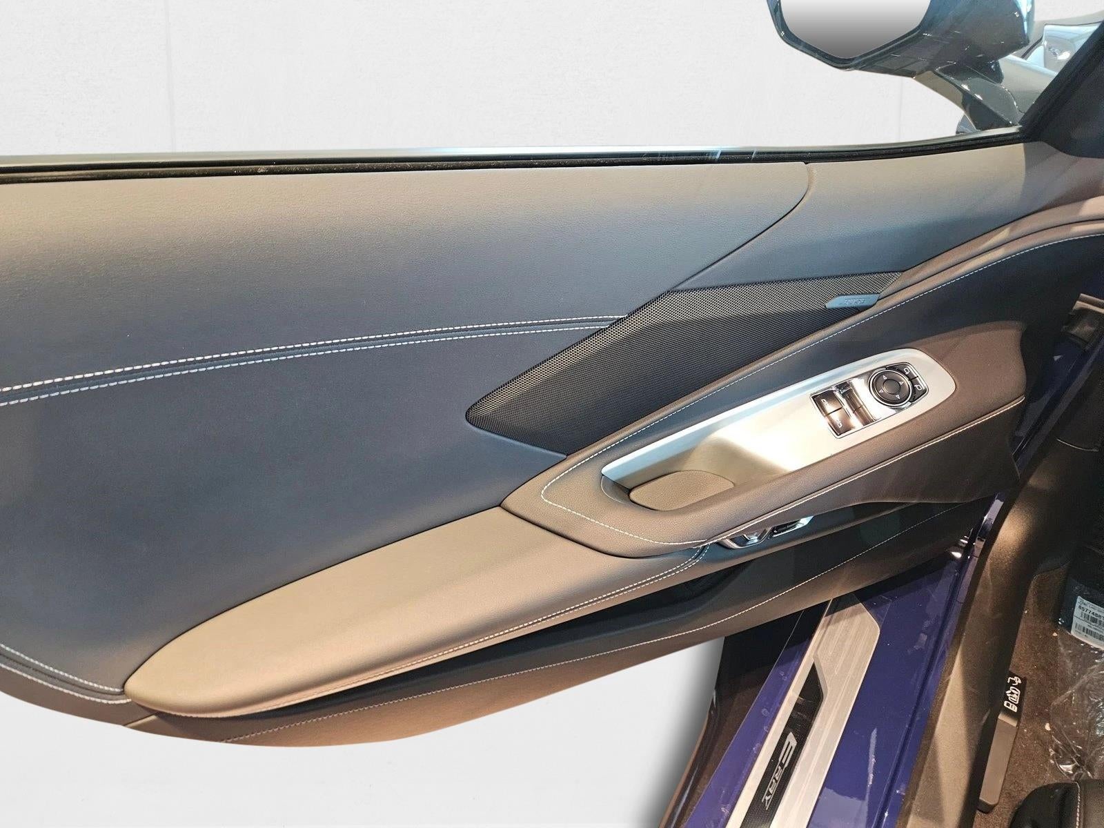 2025 Chevrolet Corvette E-Ray 1LZ