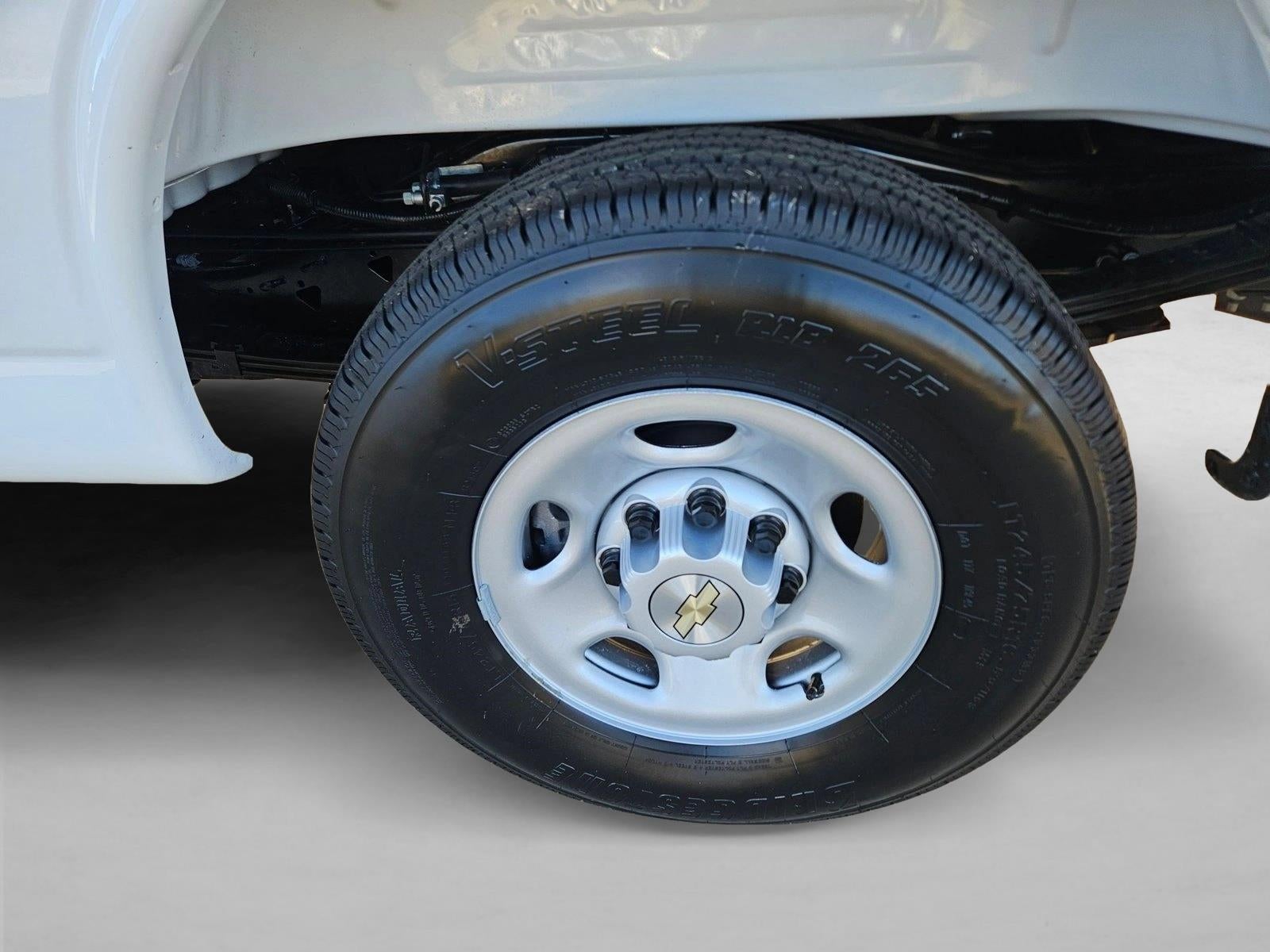 2025 Chevrolet Express Cargo 2500 Base