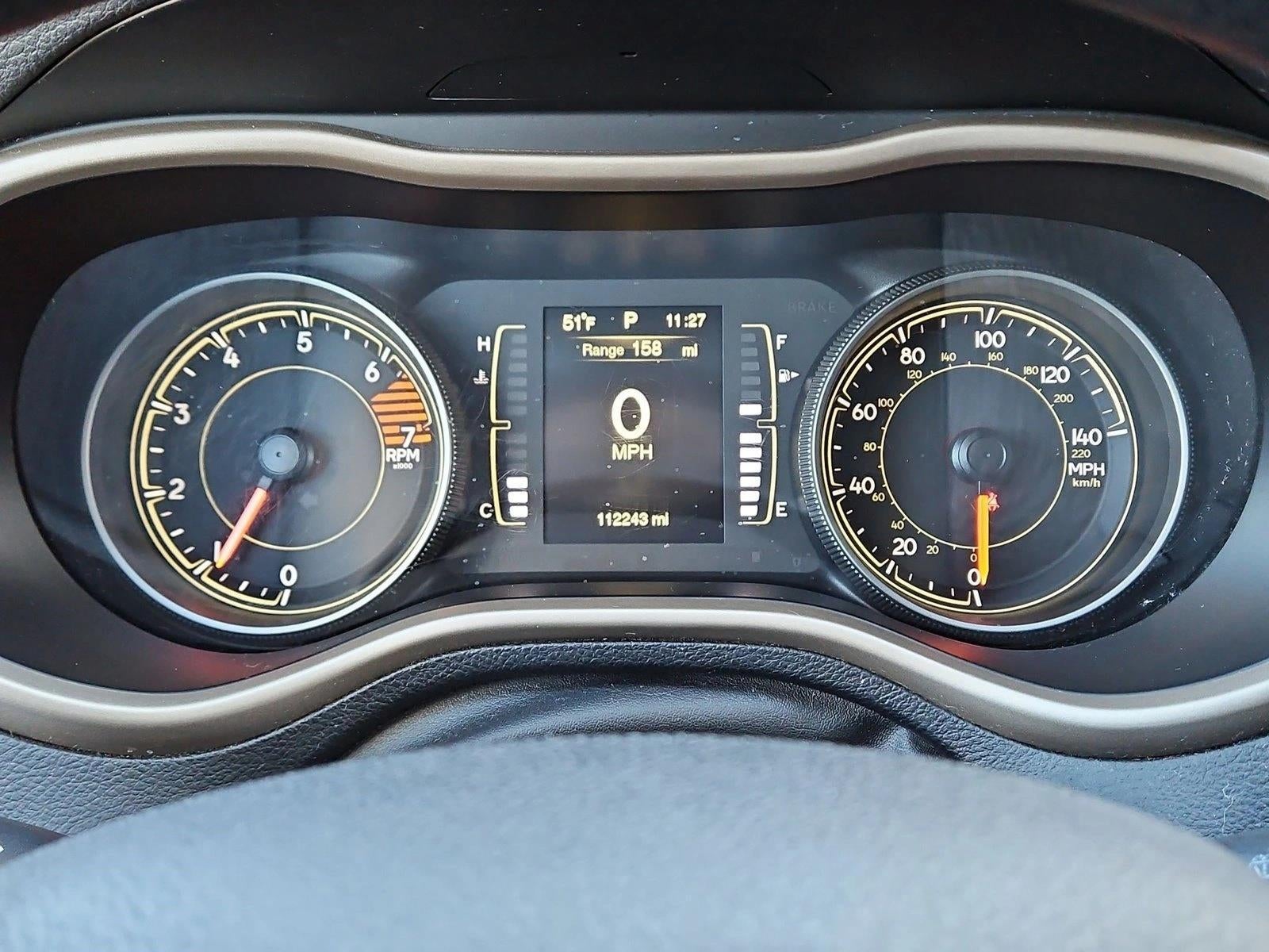 2016 Jeep Cherokee Sport