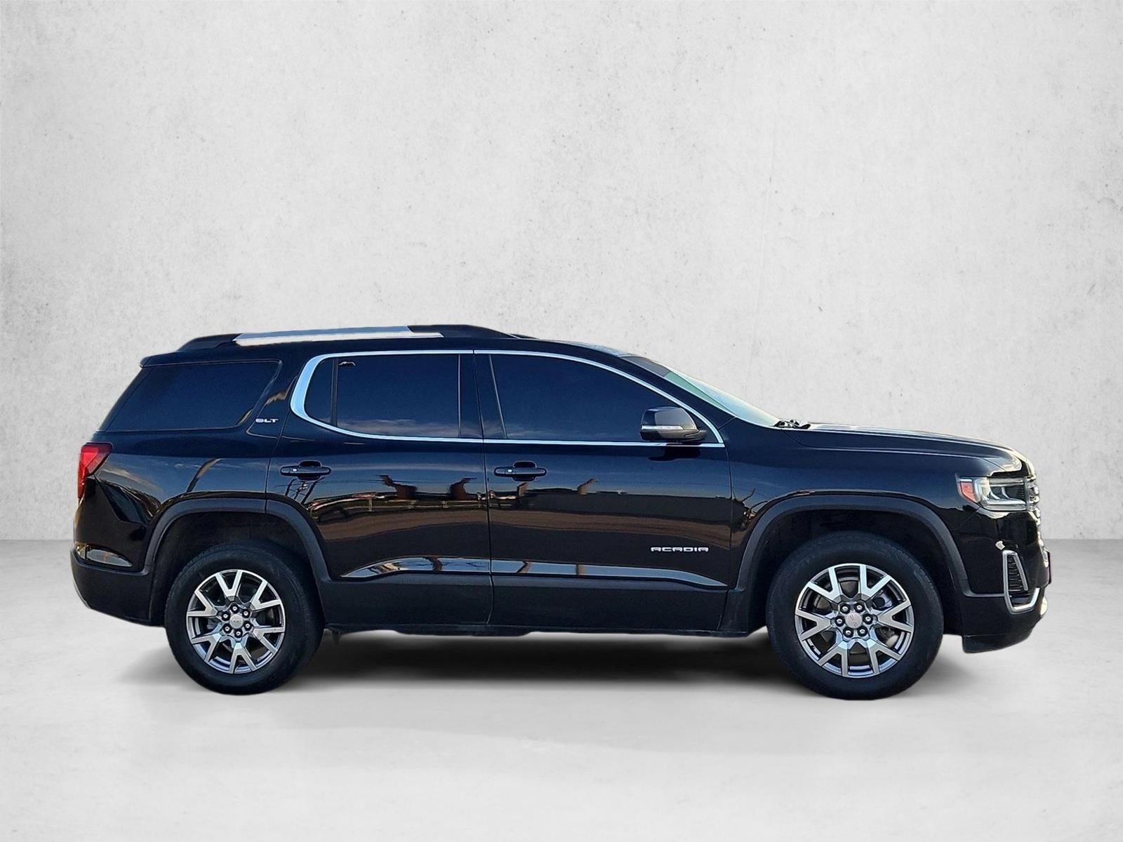 2022 GMC Acadia SLT