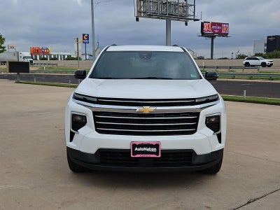 2024 Chevrolet Traverse LT